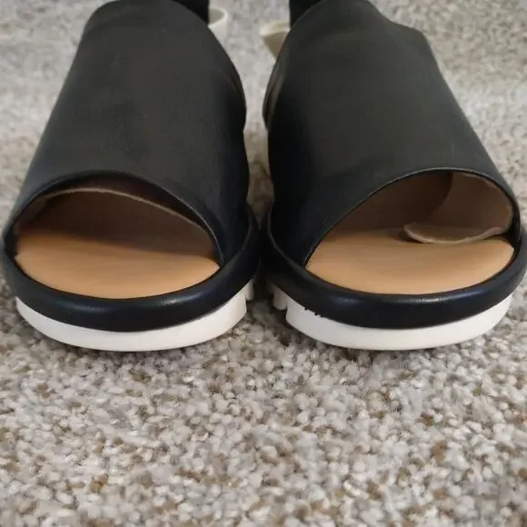 The FLEXX Wat Is Wav Sandal Women’s Size 8.5 Comfort Slip-On - Picture 3 of 12